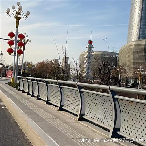 天津西青区河道灯光护栏生产厂家 点亮河道安全与景致的专业之选